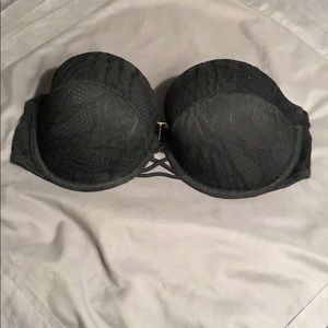 Victoria Secret Swimsuit top in black lace 34DD